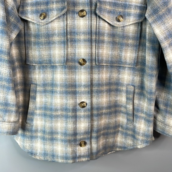 American Eagle Plaid Shacket Jacket Powder Blue Grey White Button Up Pockets M - Picture 5 of 14
